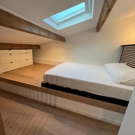 Magnifique Duplex,150 Mt De La Et Centre Ville,clime,wifi Apartamento *