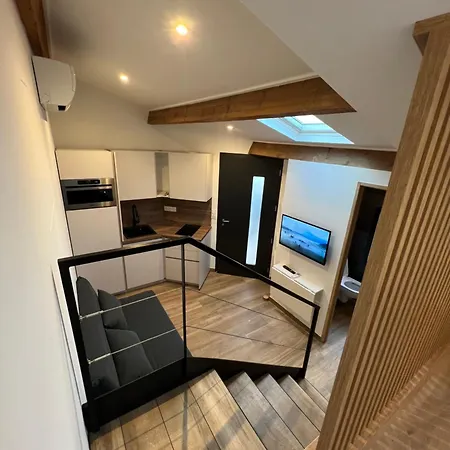 Apartamento Magnifique Duplex,150 Mt De La Et Centre Ville,clime,wifi